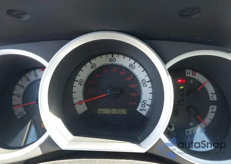 2011 Toyota Tacoma z USA, uszkodzony, nr VIN 5TFTX4CN3BX008837